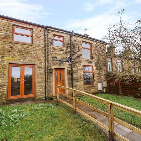Moscow Mews Villa Bradford  Exterior foto